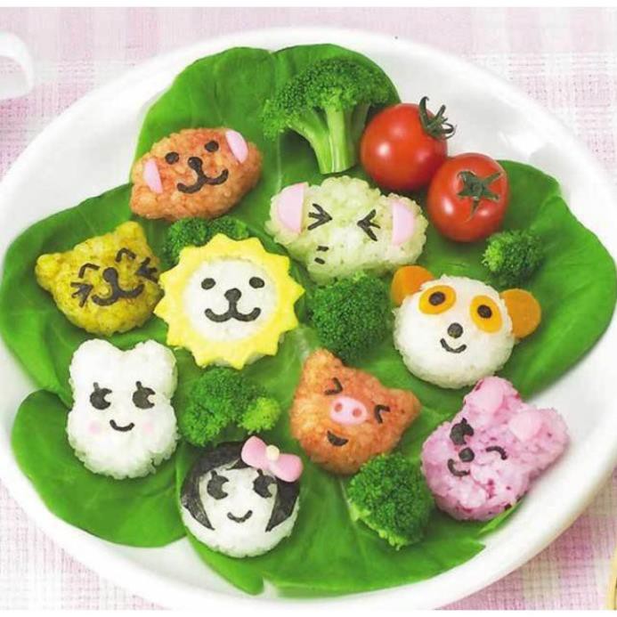 Khuôn ép cơm, trứng, rong biển tạo hình dễ thương