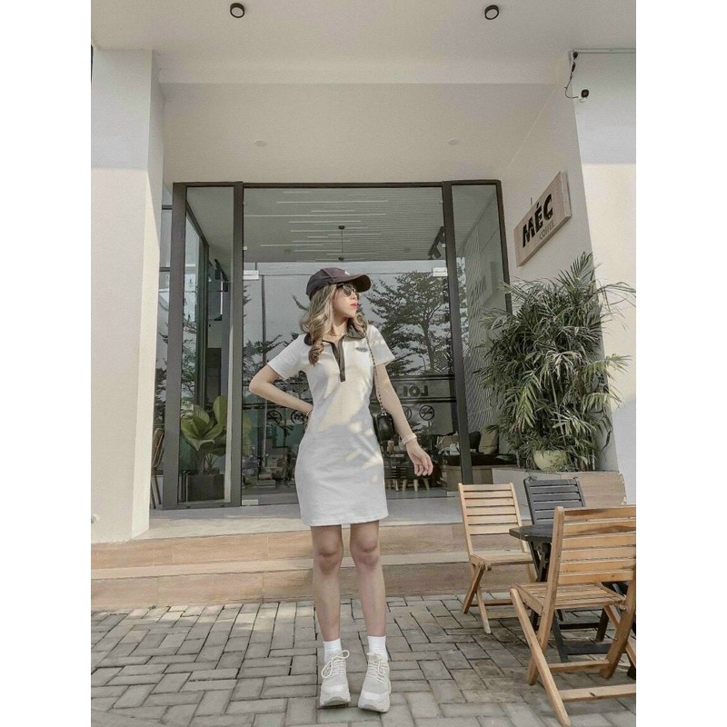 [Mã WAMT1505 giảm 10K đơn 0K] Đầm thun ôm suông trắng cổ polo xanh có thêu logo D3 | BigBuy360 - bigbuy360.vn