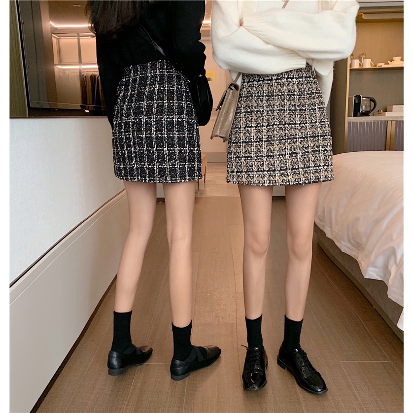 Chân váy họa tiết kẻ sọc caro phong cách Hàn Quốc năng động cho nữ