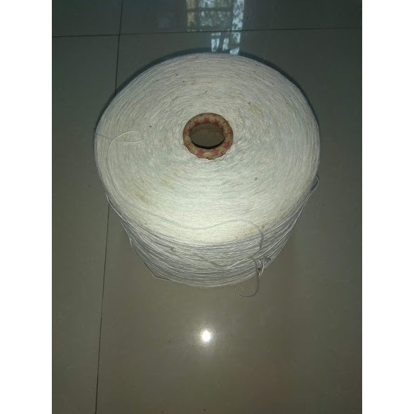 Chỉ máy bao bì. Chỉ khâu bao bì cho máy khau gk9-5,gk9-2, cuộn 2.4 kg
