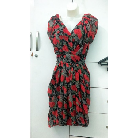 Thanh lý voan hoa tiệc sang lắm giá rẻ size M
