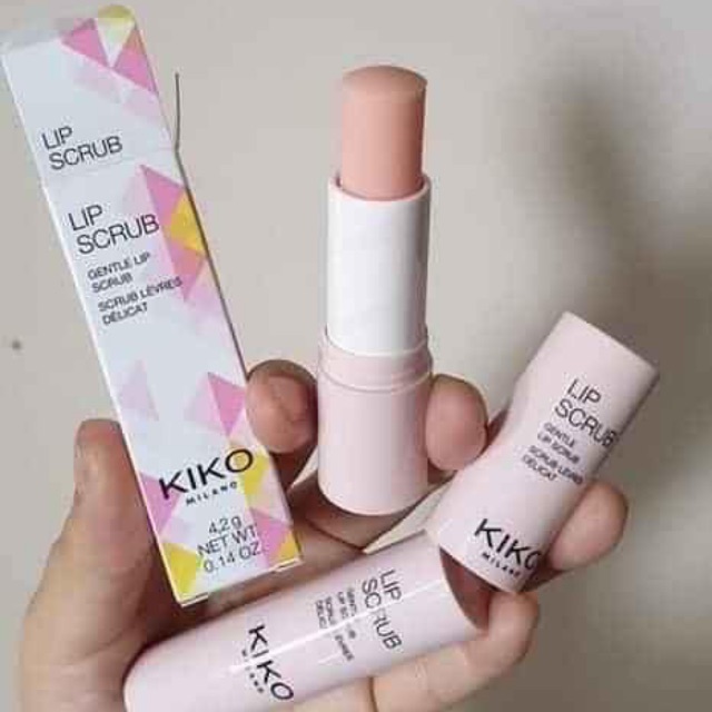 Tẩy da chết môi kiko