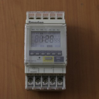 Công tắc hẹn giờ (Timer) 24h AHC8A (Loại Timer điện tử)