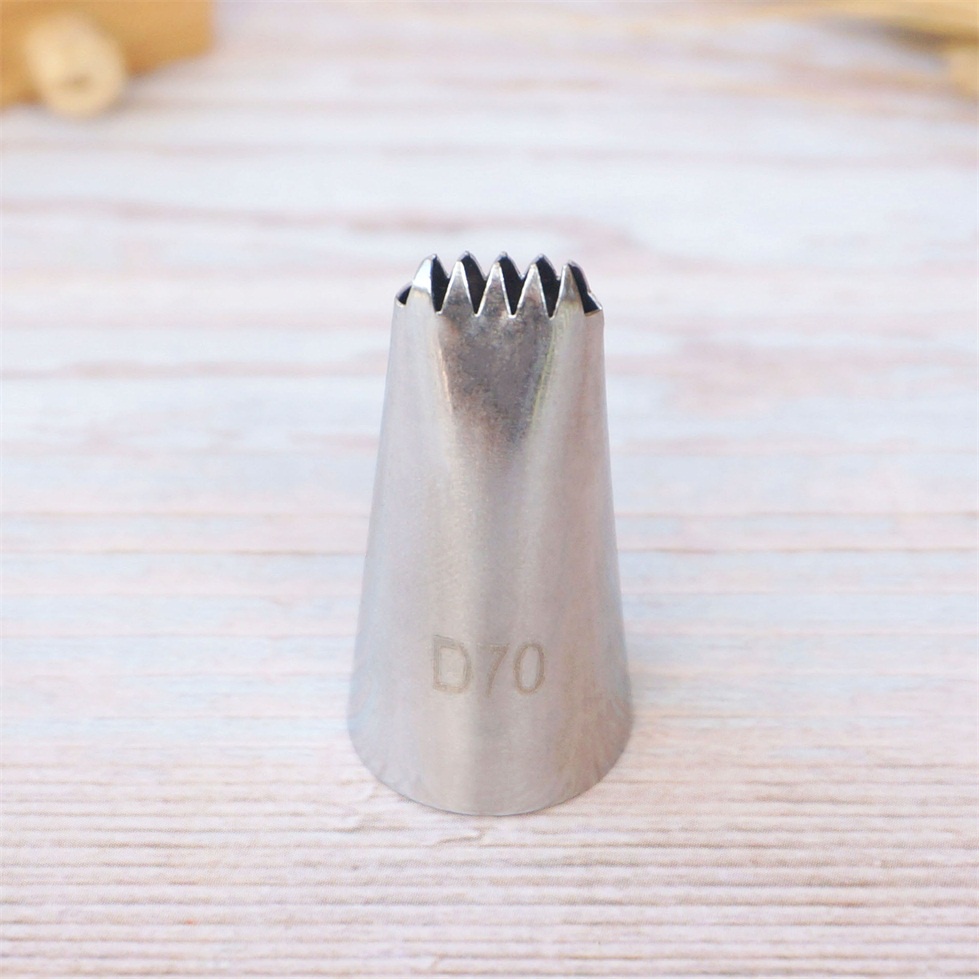 #Đuôi Bắt Bông Kem Trang Trí Bánh D70
