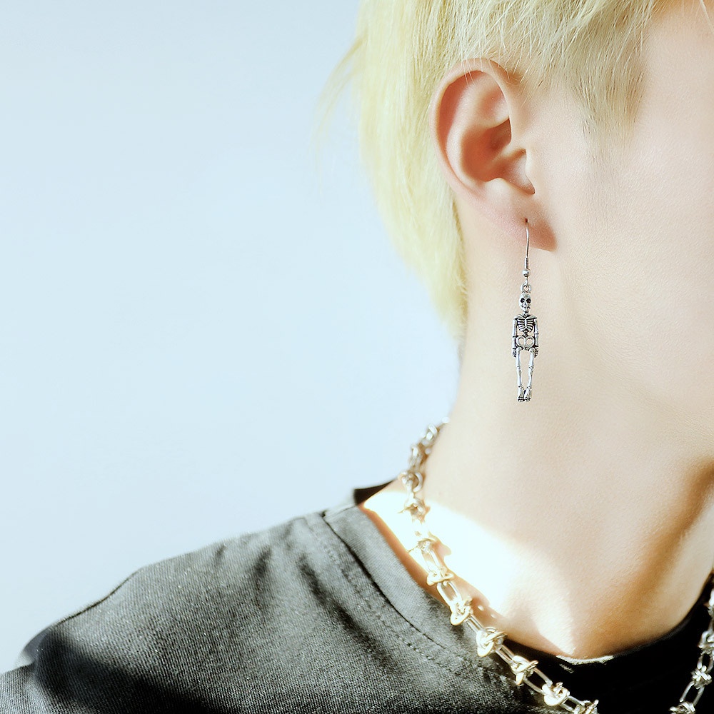 Khuyên Tai Thả Hình Bộ Xương Phong Cách Tối Màu Phong Cách Halloween Cho Nam Và Nữ