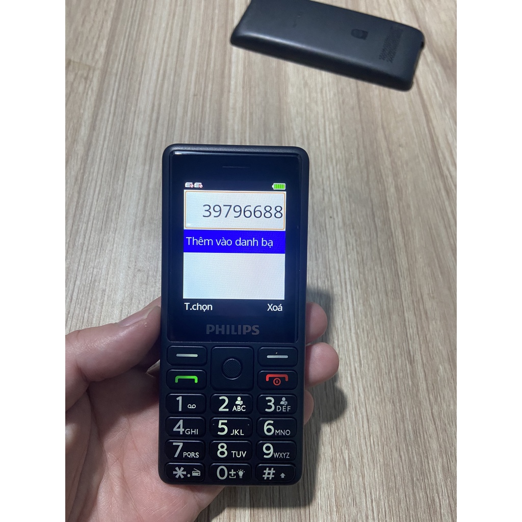 Điện thoại Philips E506 Xenium