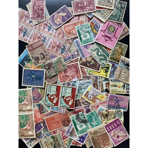 Bộ 10 tem Việt Nam xưa khác nhau