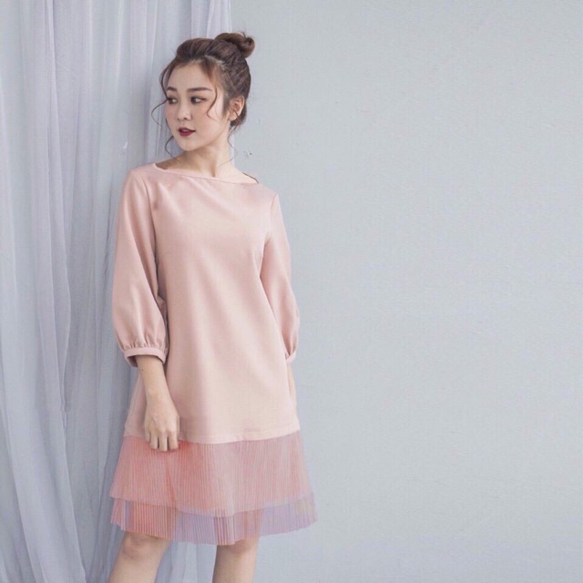 Đầm Ellie