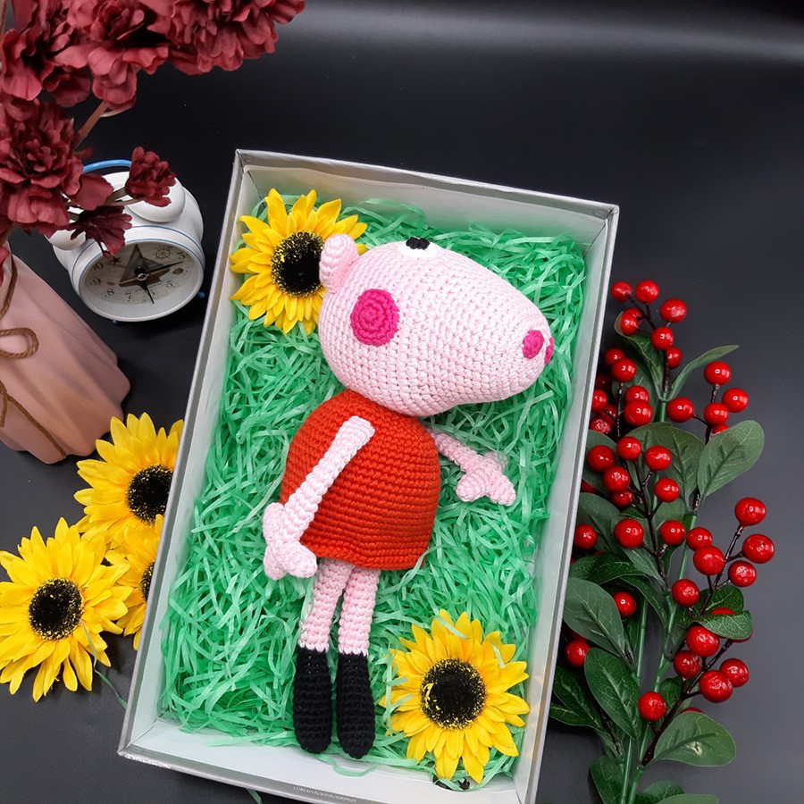 Gấu bông móc len Amigurumi cao cấp Amiu Việt Nam - Heo Peppa Váy đỏ đồ chơi nhồi bông handmade -SP000322