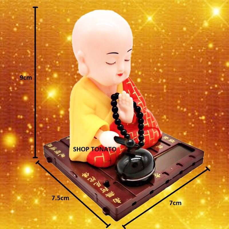 Chú tiểu gõ mõ gật đầu tụng kinh-bằng năng lượng ánh sáng | BigBuy360 - bigbuy360.vn