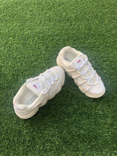 Giày Fila Baricade authentic ( bán hết)
