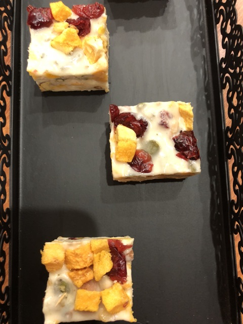 500 gam bánh bông tuyết vị hoa quả