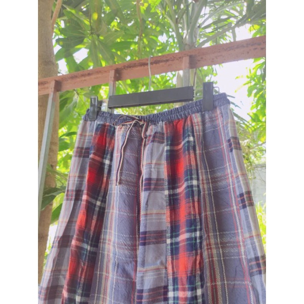 CHÂN VÁY 2HAND NHẬT CA RÔ PHỐI