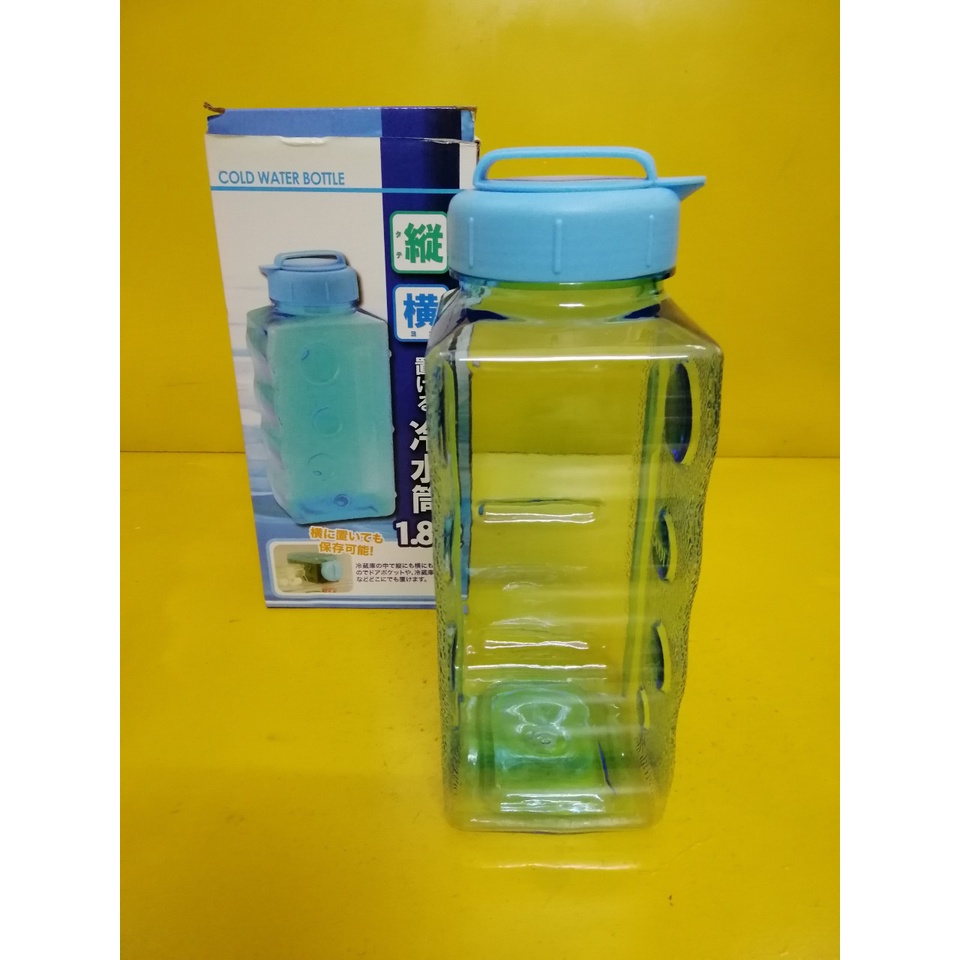 Bình đựng nước để tủ lạnh (1.8L) hàng nội địa Nhật (mã 908)