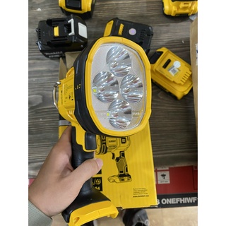 Đèn LED dùng pin 20V DeWalt DCL043N-KR (Chưa Pin & Sạc) (Thân đèn pin cầm tay Dewalt DCL043, Đèn pin Dewalt 20v)