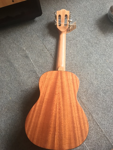 Đàn Ukulele Concert mặt gỗ