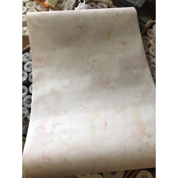 Giấy dán tường thô lụa khổ 53cm*10 mét hoa văn in nổi  ,dán bằng keo dễ thi công,bên ngoài giấy đẹp hơn hình mẫu