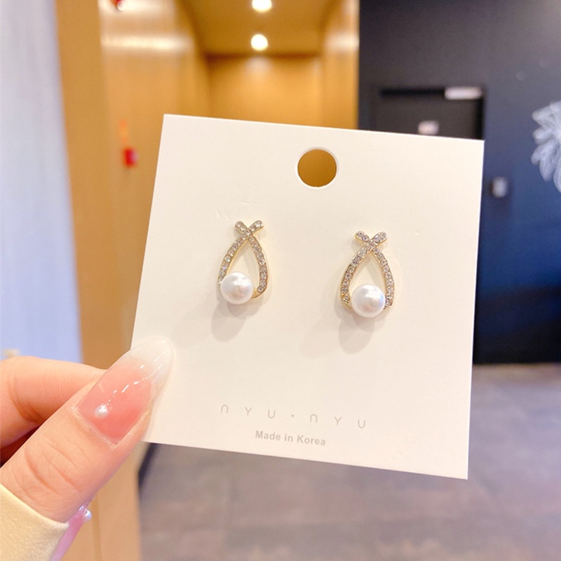 Bông tai nữ ngọc trai nhân tạo phủ đá trắng khuyên tai nhỏ gọn thiết kế độc đáo dễ thương chất liệu hợp kim cao cấp