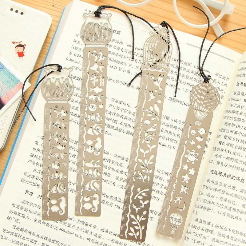 Thước Kẻ Kim Loại Đánh Dấu Trang Sách Hình Lồng Ngựa Dễ Thương