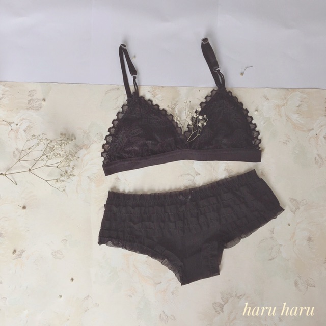 [Mã 252FASHIONSALE giảm 12% đơn 99K] Yoko Set đồ lót bralette mềm mại haruharu.label | BigBuy360 - bigbuy360.vn