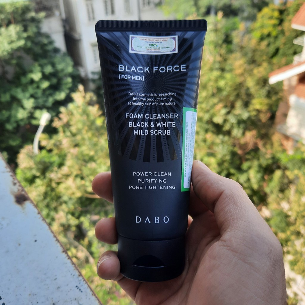 Sữa Rửa Nam Ngăn Ngừa Mụn Trắng Da Dabo Black Force - Hàn Quốc chính hãng