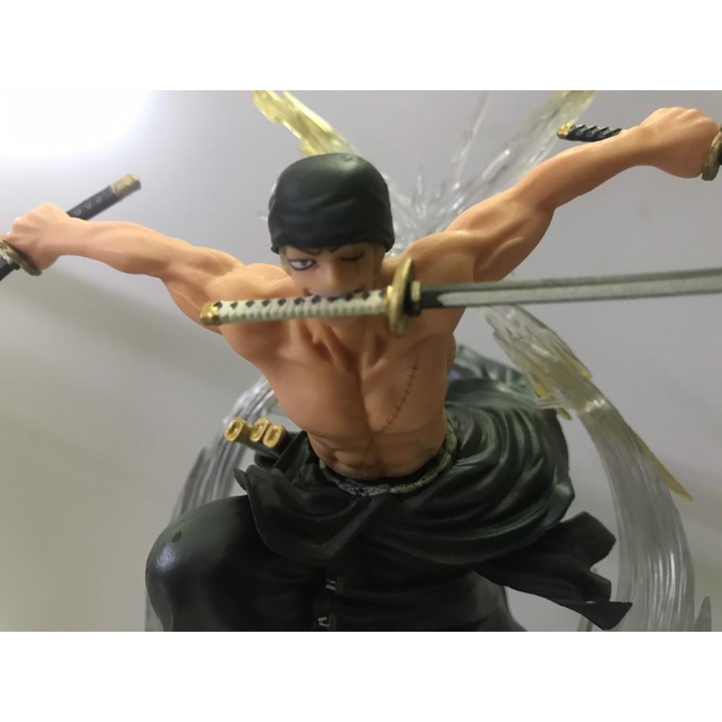 Mô Hình Figure Zoro/Luffy One Piece - Battle Ver 2