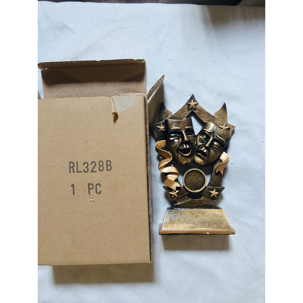 Cúp phim ảnh sân khấu