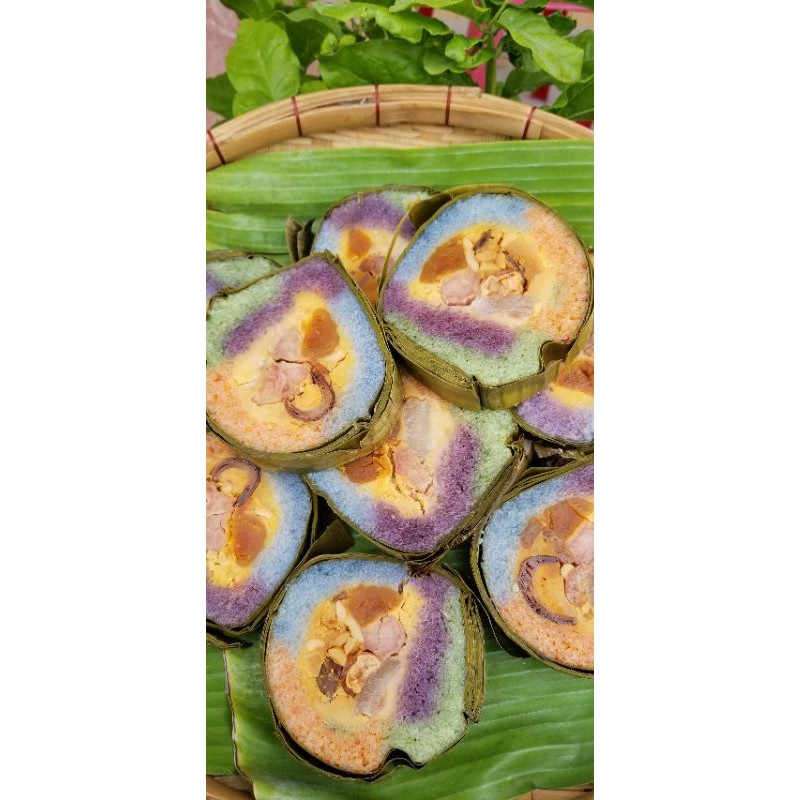 BÁNH TÉT TRÀ CUÔN BÁT BỬU - TỨ QUÝ  ĐÒN 1.4KG