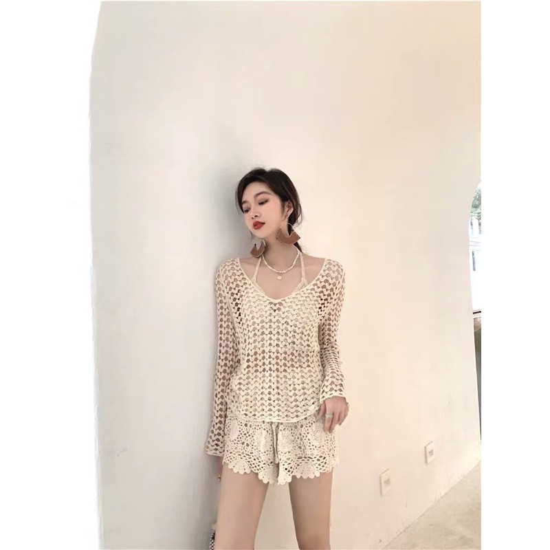 set biển - set 3 món - bra gấu sóng + quần ren sọc hoa to + choàng tim chui đầu (có tách rời)