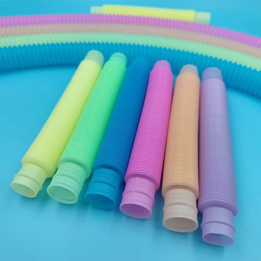 Đồ chơi ống lò xo phát sáng giúp giảm căng thẳng(random  color)