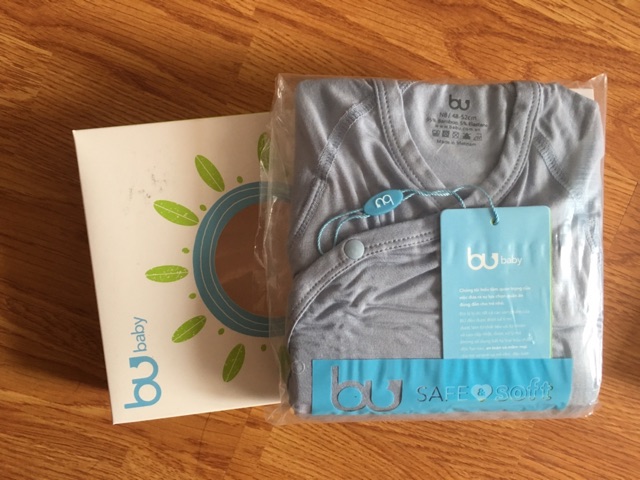 Sale bộ dài tay sơ sinh bu cài chéo  chất bamboo  kiểu trơn và hoạ tiết đám mây cho bé