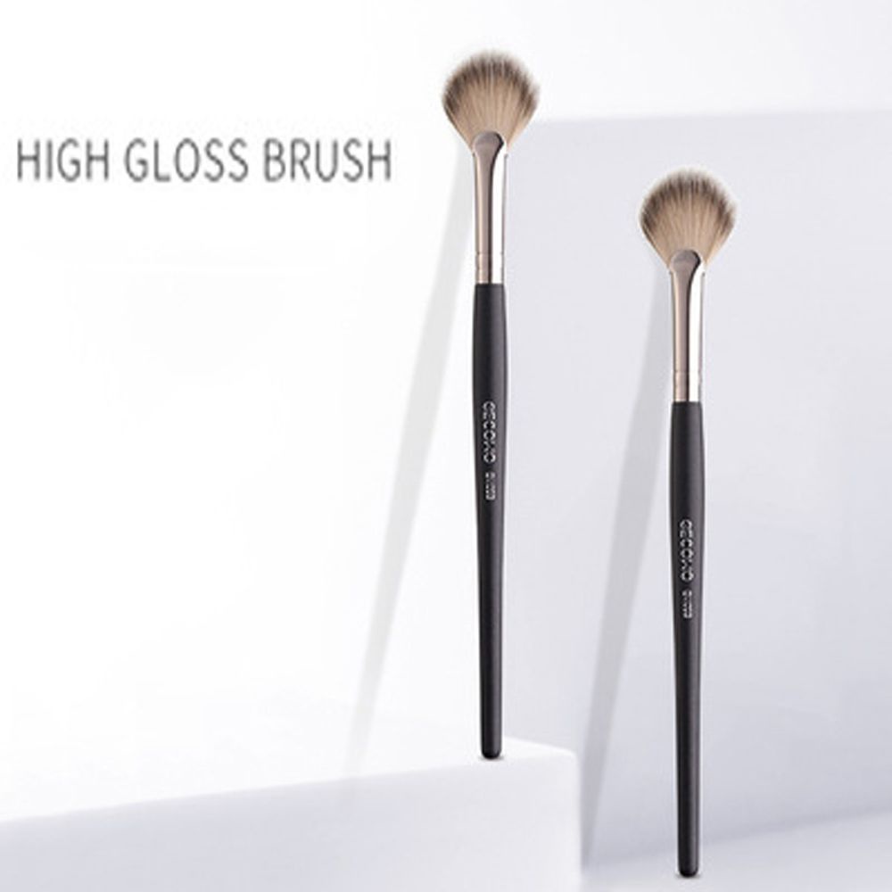 [Hàng mới về] Cọ đánh phấn má hồng/ highlight lông mềm nhiều màu sắc nhỏ gọn tiện dụng cho salon làm đẹp