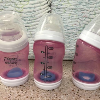 1 bình sữa Playtex cổ nghiêng