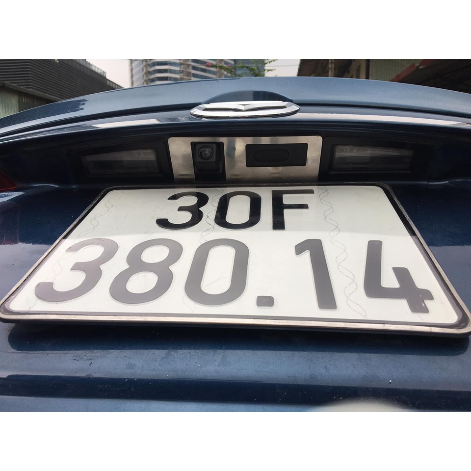 Bảo vệ cam lùi cho xe Mazda 3