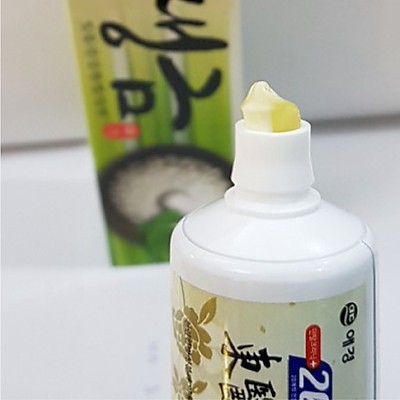 Kem đánh răng muối và thảo mộc 2080 Dongyi Shenggum Toothpaste 120g - Hàn Quốc Chính Hãng