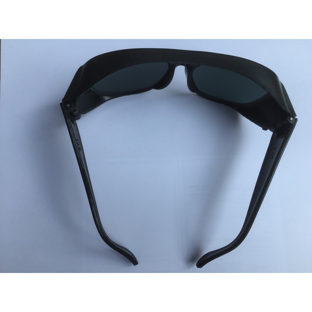 Kính bảo hộ mắt đen