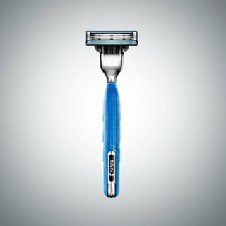 Dao cạo râu 3 lưỡi Gillette Mach3+