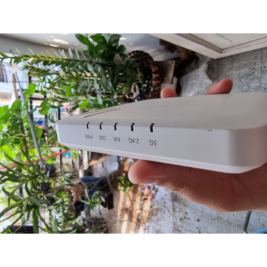 Thiết bị phát sóng wifi Ruckus R300 | BigBuy360 - bigbuy360.vn