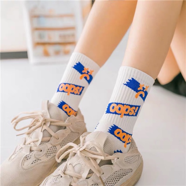 Vớ tất cao cổ họa tiết chữ hàng Quảng Châu