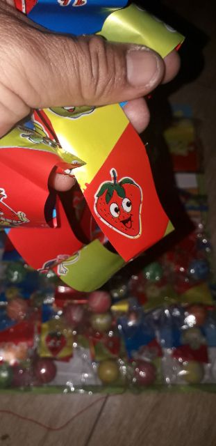 Trò chơi tuổi thơ_Sét 5 quả banh dây lụa bằng nhựa rất đẹp