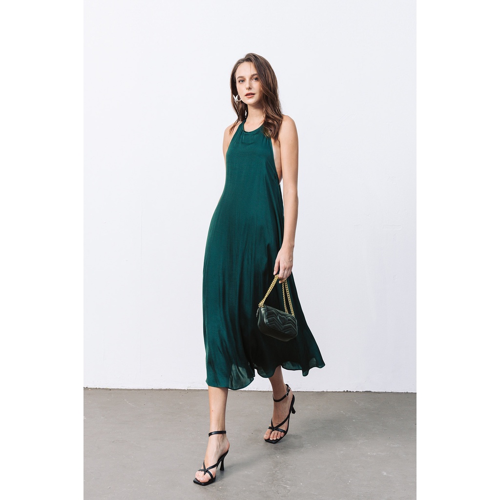 Đầm Maxi VIENNE TRAN Cổ Yếm O63M22H001