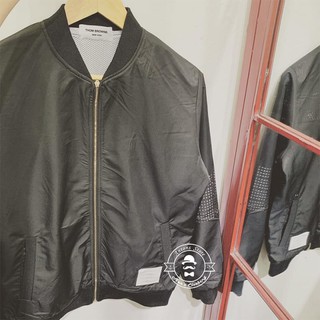 Áo Khoác Bomber 