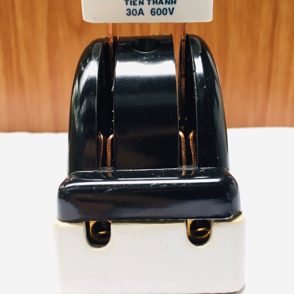 Cầu Dao Điện Đảo Chiều Tiến Thành 2 Pha 20A, 30A, 60A hàng chính hãng
