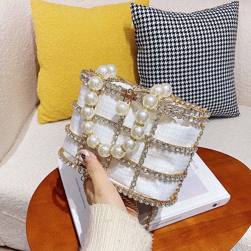 Túi Đeo Vai Đính Đá Lấp Lánh Phối Dây Xích Ngọc Trai Sang Trọng Thời Trang Mới