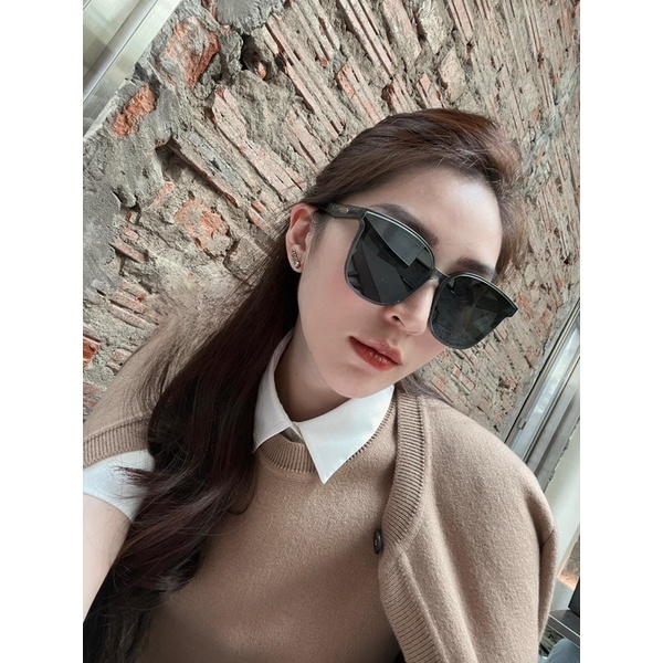 Kính râm nam nữ Jackie.Kính mắt thời trang  phong cách Hàn Quốc .Bảo hành 1 năm.Xuất xứ Trung Quốc