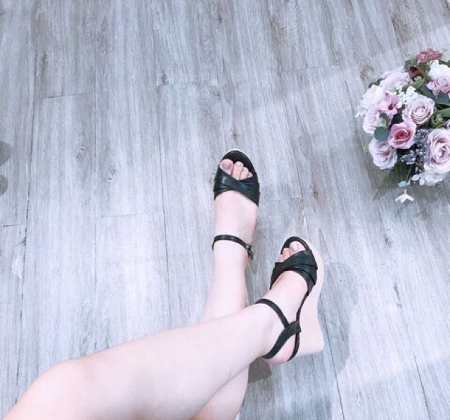 Cao gót đế xuồng xếp da mới