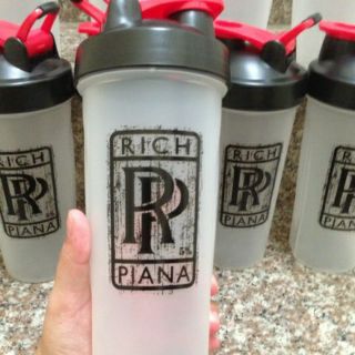 Richpiana bình đựng nước 700ml