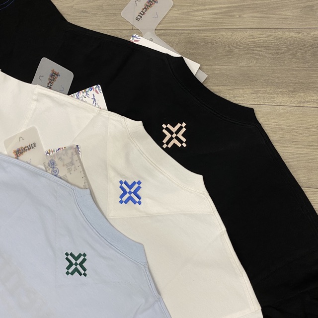 [Mã SKAMFSW175 giảm 10K đơn 50K] Áo thun LEVENTS FLORAL TEE - White/Blue/Black (MẪU CHÁY NHẤT CỦA SHOP )