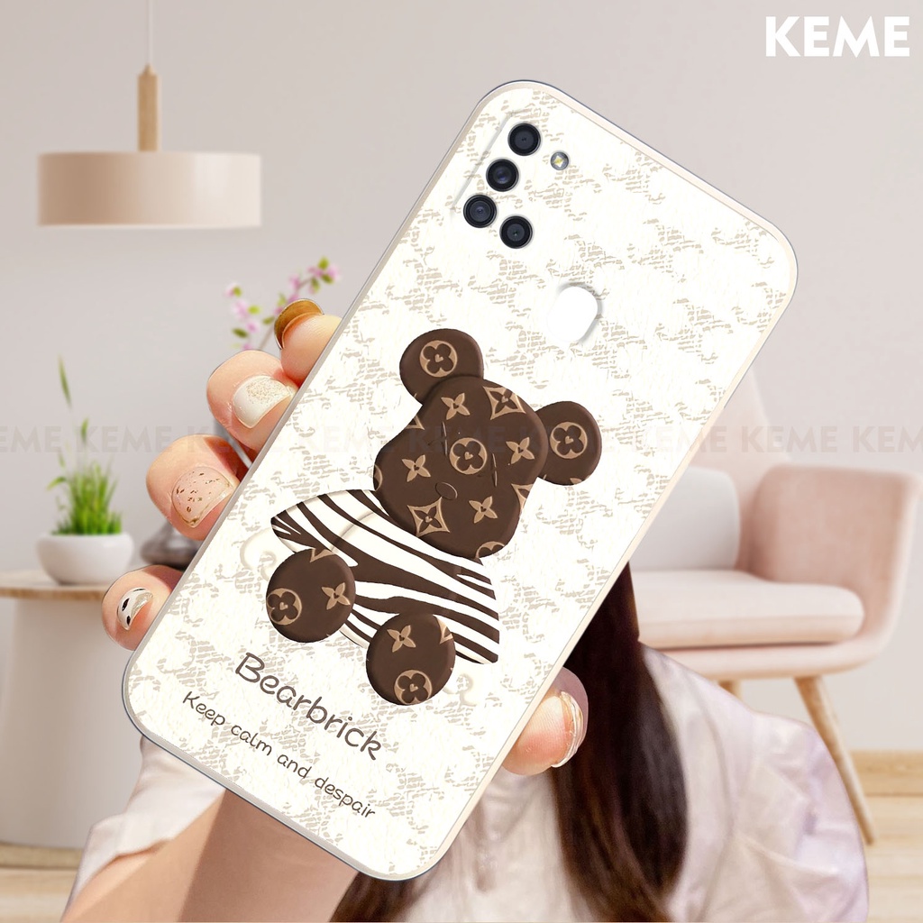 Ốp lưng Samsung A21s in hình Kaws và Bearbrick
