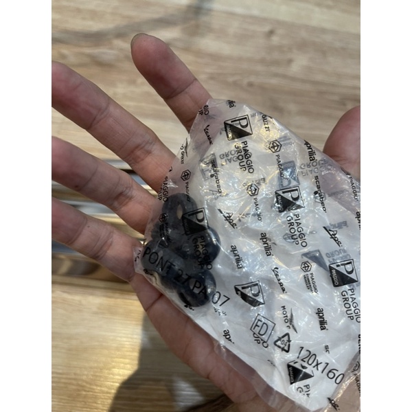 Cao su ốp pô chính hãng vespa các dòng